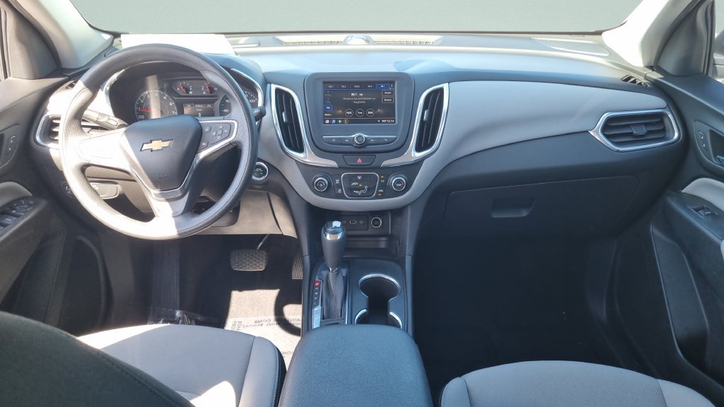 Used 2020 Chevrolet Equinox LS w/ LS Convenience Package FWD image 11