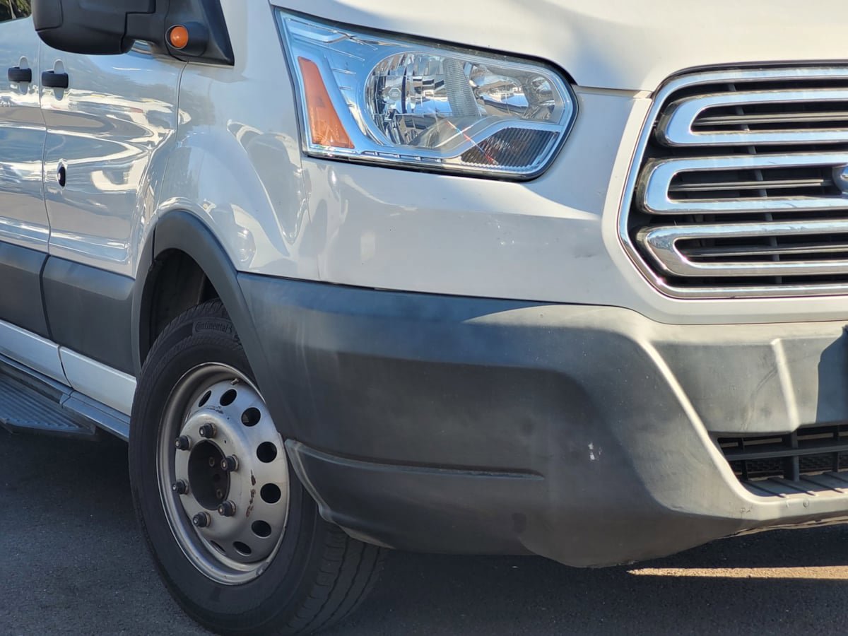 Used 2017 Ford Transit 350 XLT RWD image 9