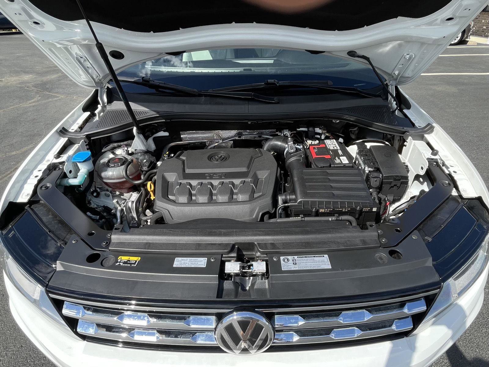 Used 2019 Volkswagen Tiguan SE w/ Panoramic Sunroof Package image 29