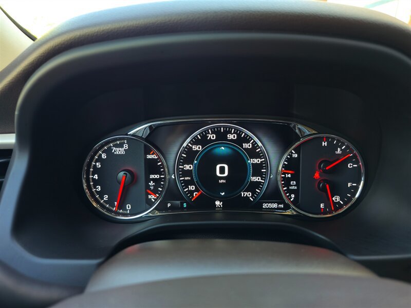 Used 2019 GMC Acadia Denali w/ Technology Package FWD image 19