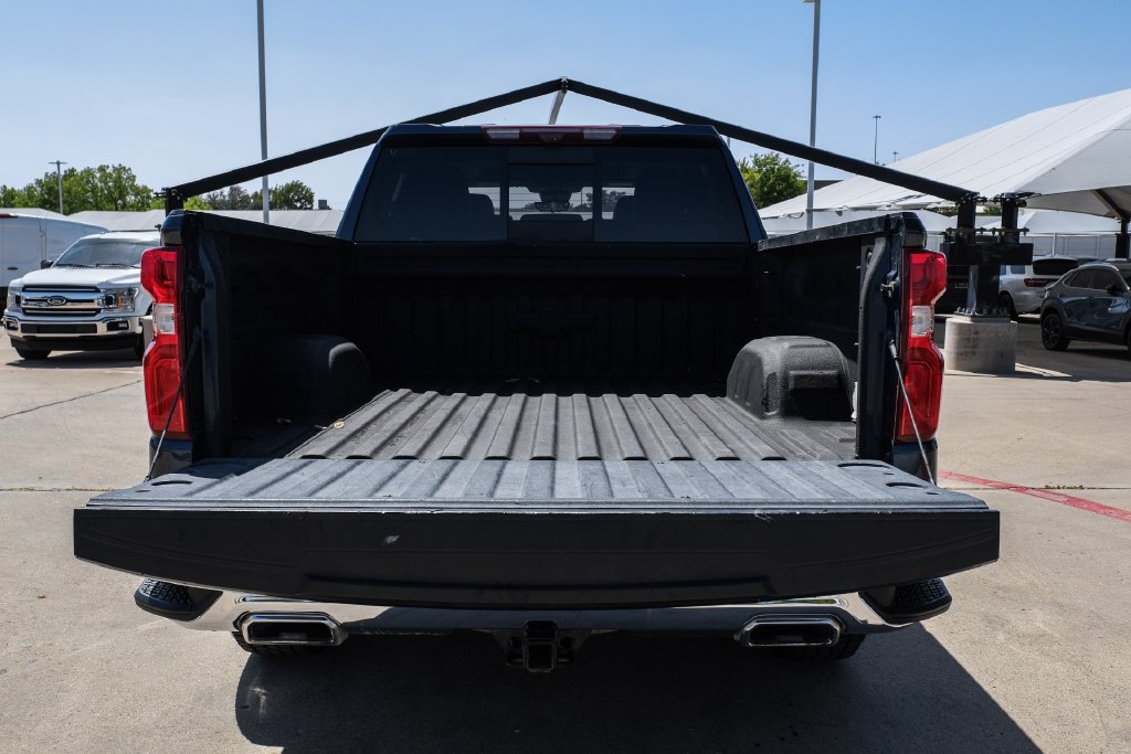 Used 2022 Chevrolet Silverado 1500 LTZ w/ Technology Package AWD/4WD image 60