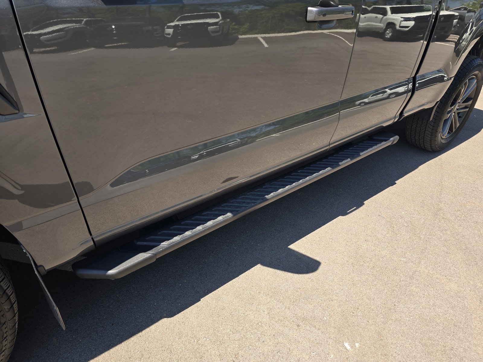 Used 2022 Ford F150 XLT w/ Equipment Group 302A High AWD/4WD image 10