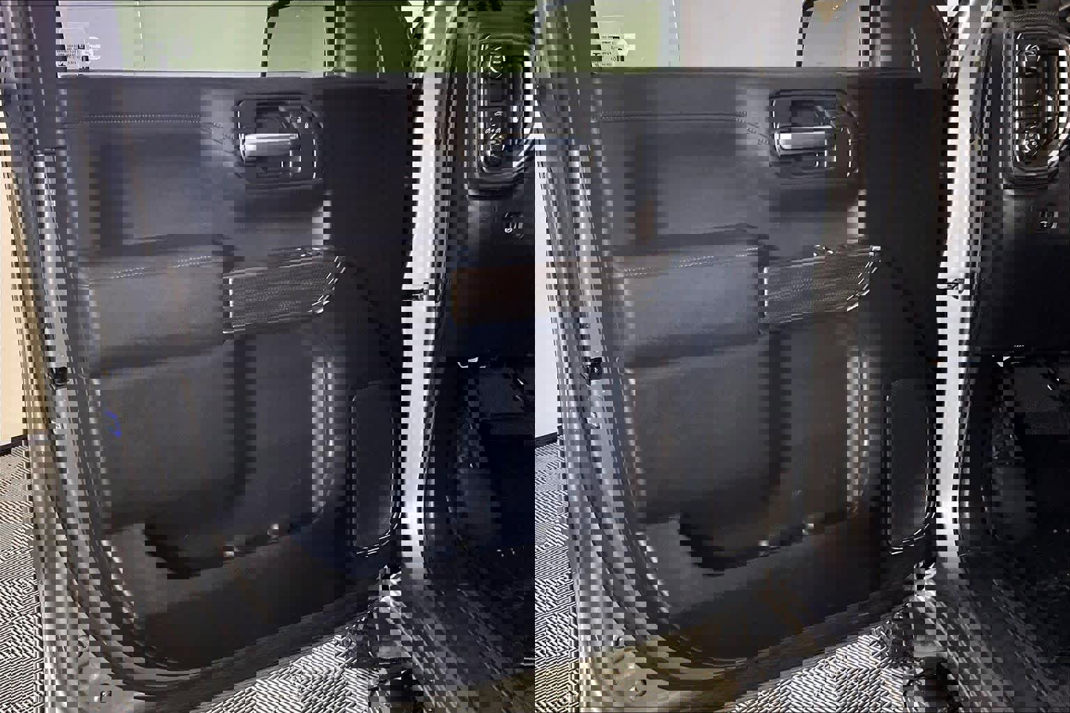 Used 2021 Chevrolet Silverado 1500 LT w/ Safety Package RWD image 21