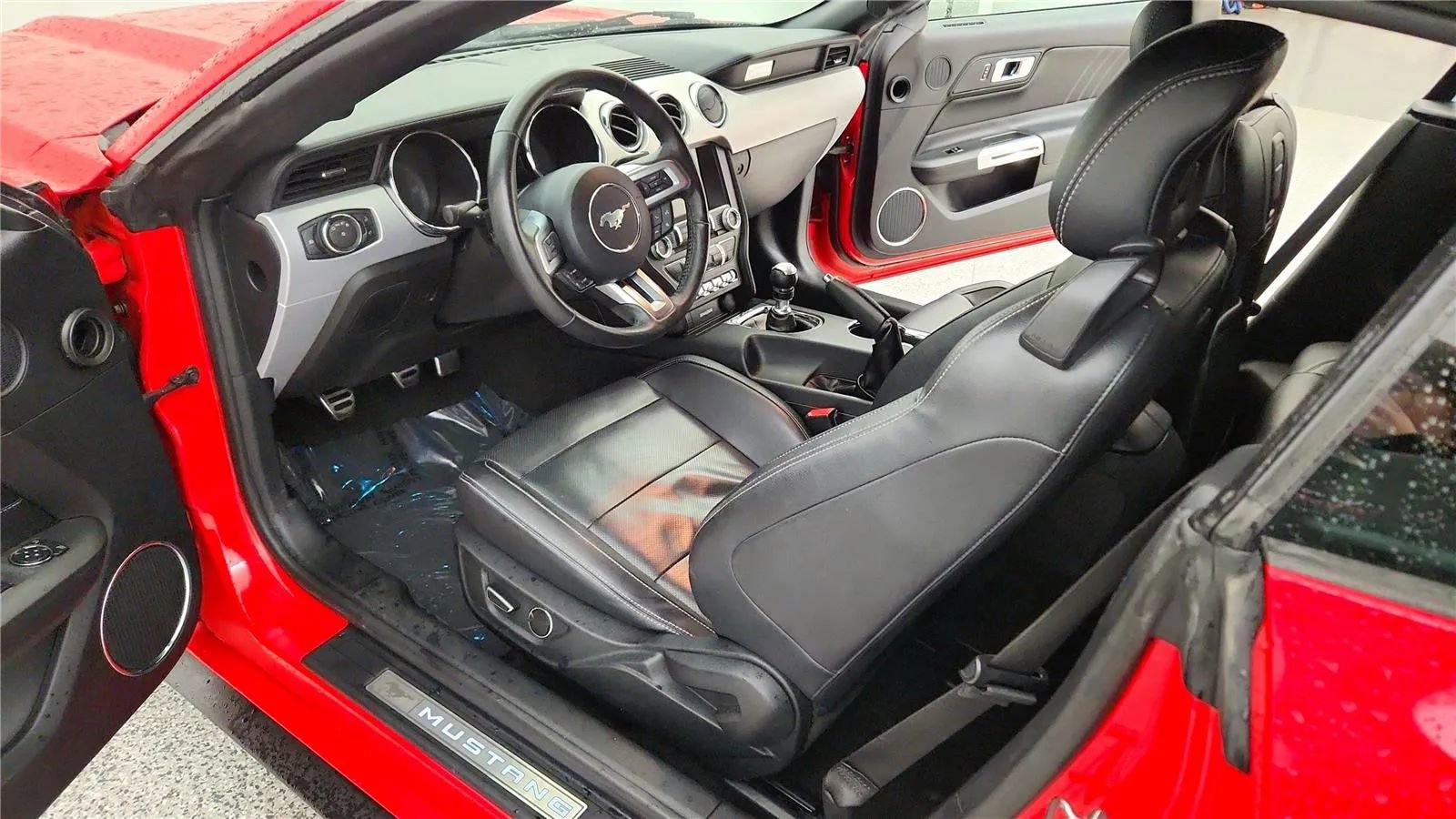 Used 2016 Ford Mustang GT Premium image 22