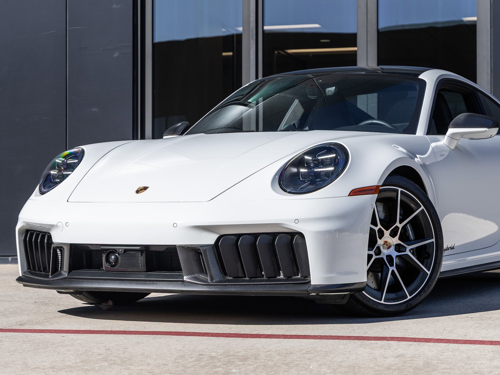 Certified 2025 Porsche 911 Carrera GTS image 7