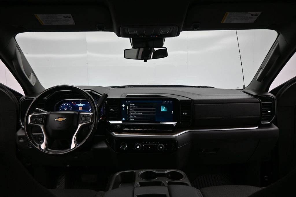 Used 2022 Chevrolet Silverado 1500 LT AWD/4WD image 19