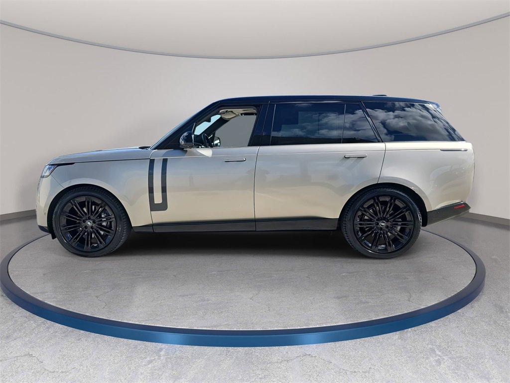 Certified 2024 Land Rover Range Rover Long Wheelbase SE image 8