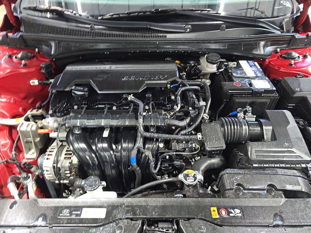Certified 2024 Hyundai Elantra SEL w/ Convenience Package FWD image 30