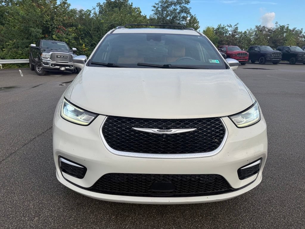 Used 2021 Chrysler Pacifica Pinnacle AWD/4WD image 8