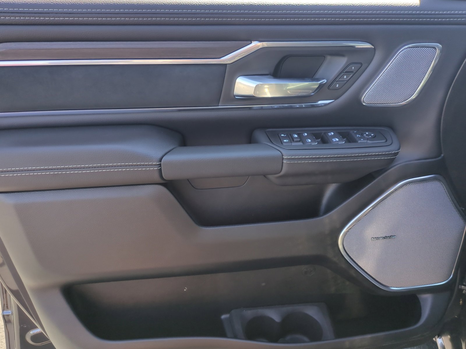 New 2026 RAM 1500 Laramie w/ Night Edition image 13