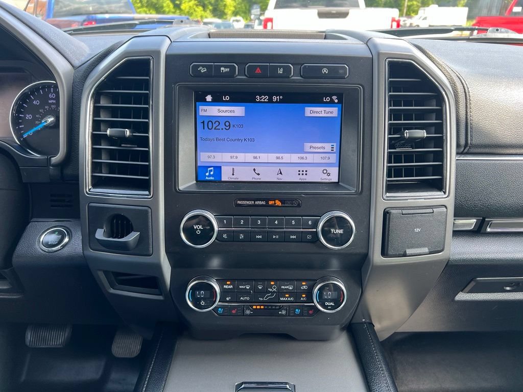 Used 2019 Ford Expedition Max XLT w/ Equipment Group 202A AWD/4WD image 27