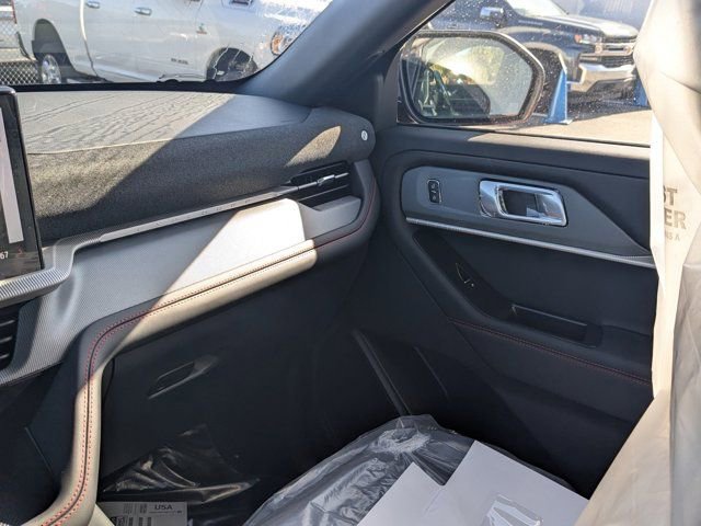 New 2026 Ford Explorer ST-Line image 17