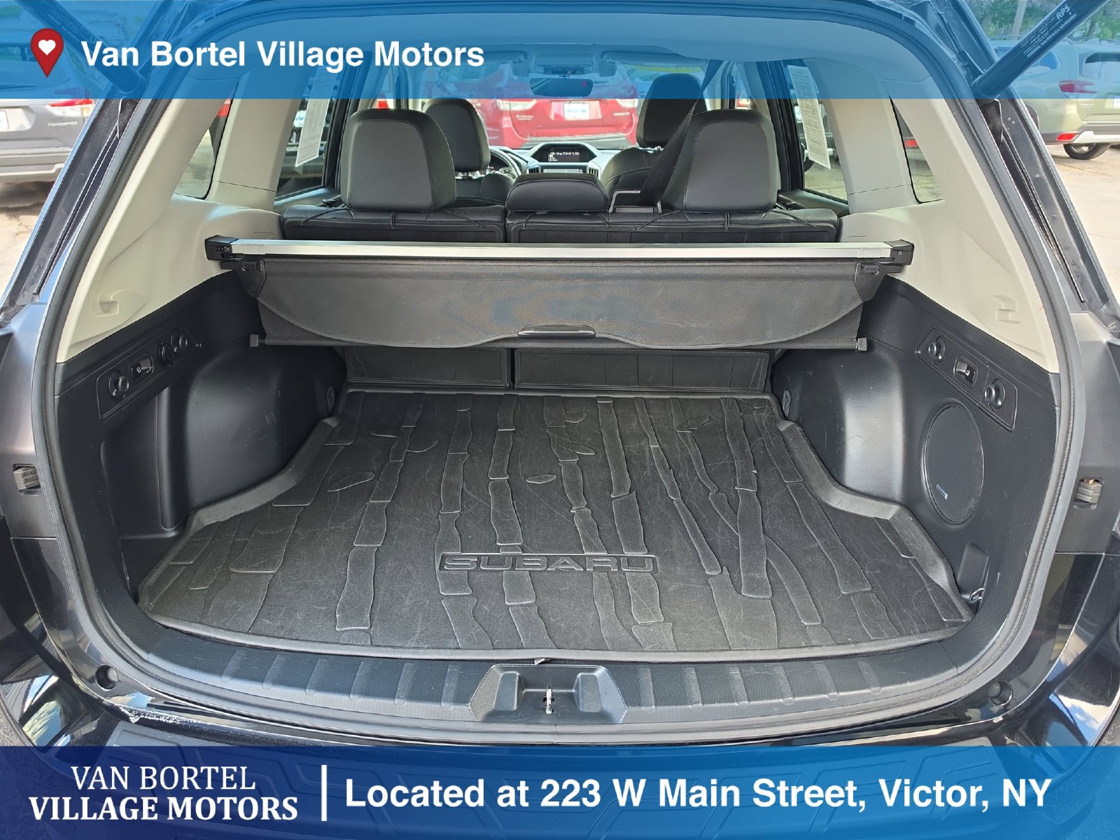 Used 2020 Subaru Forester Touring AWD/4WD image 30