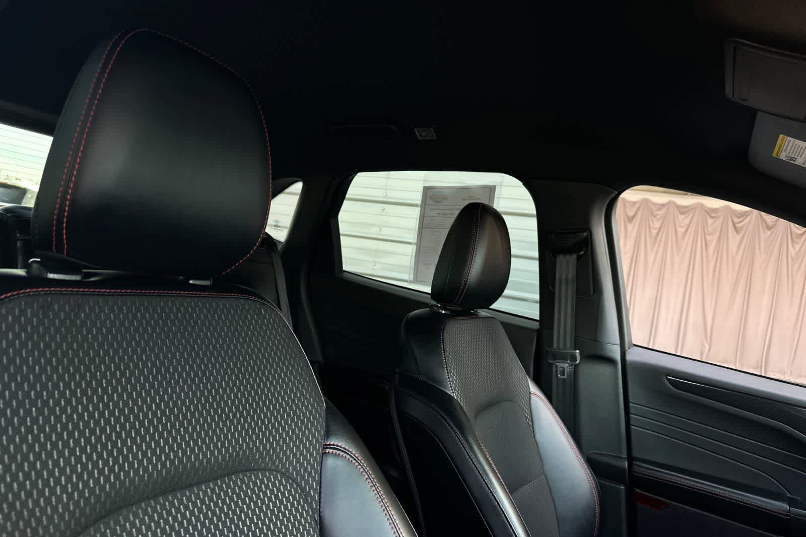 Used 2025 Ford Escape ST-Line image 20