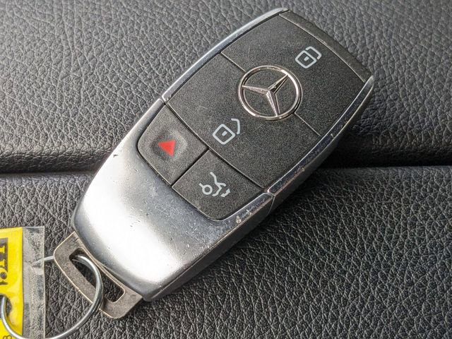 Used 2023 Mercedes-Benz GLA 250 4MATIC image 7