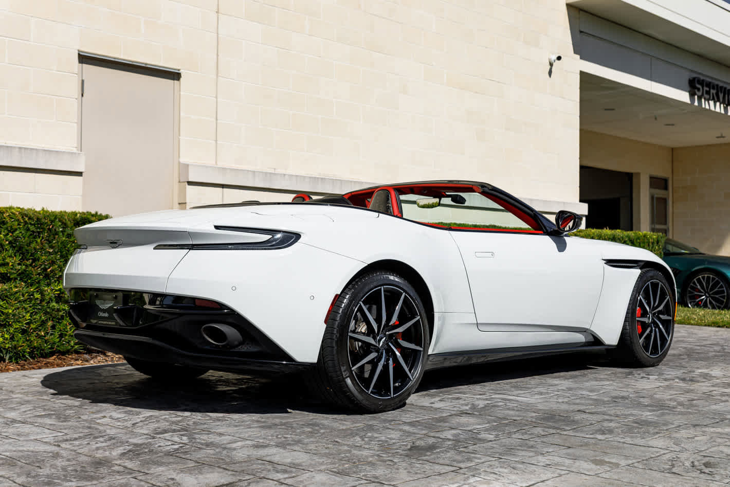 Used 2019 Aston Martin DB11 Volante image 26