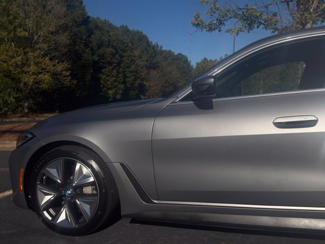 Used 2024 BMW i4 eDrive40 w/ Premium Package RWD image 9