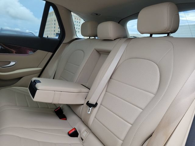 Used 2022 Mercedes-Benz GLC 300 image 12