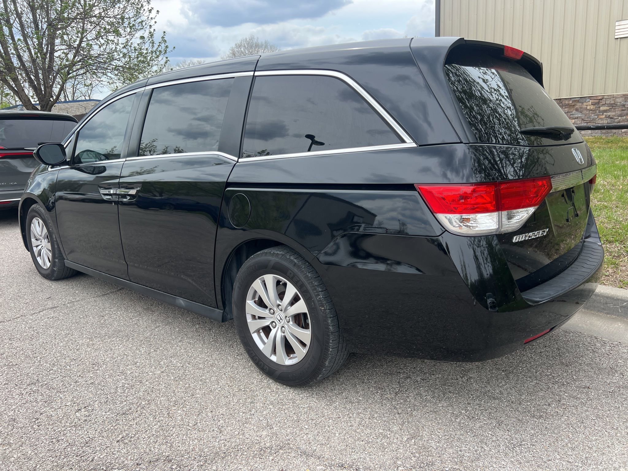 Used 2016 Honda Odyssey EX-L image 7