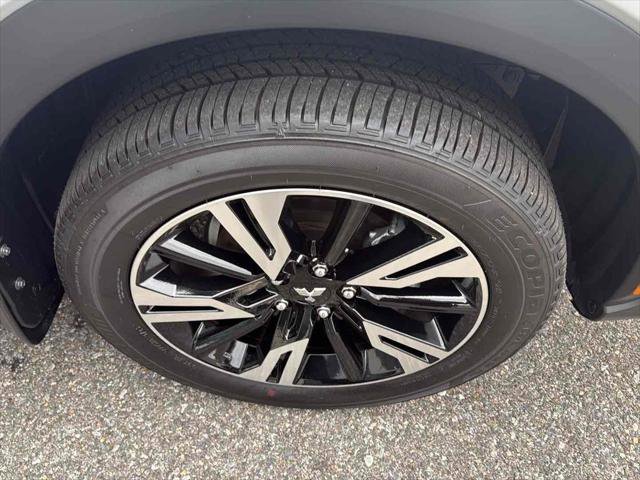 New 2026 Mitsubishi Eclipse Cross SE image 11