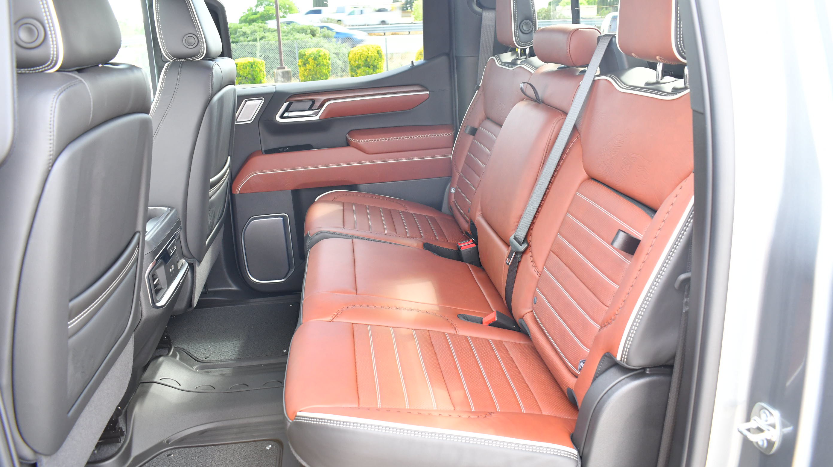 New 2026 GMC Sierra 1500 Denali Ultimate AWD/4WD image 27