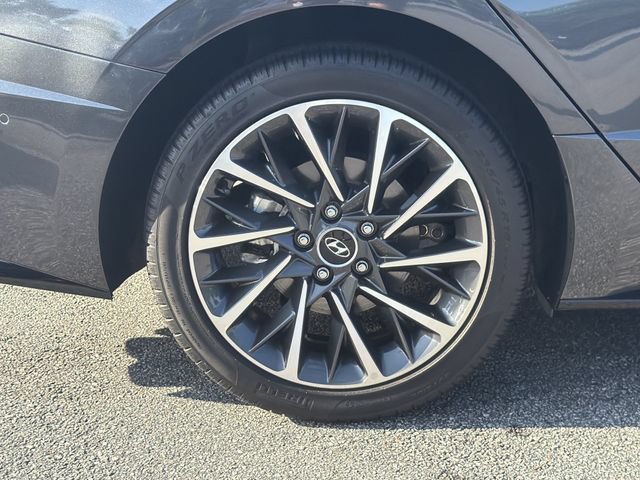 Used 2020 Hyundai Sonata Limited FWD image 19