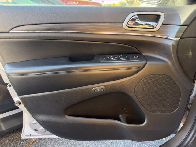 Used 2019 Jeep Grand Cherokee Limited w/ Luxury Group II AWD/4WD image 27