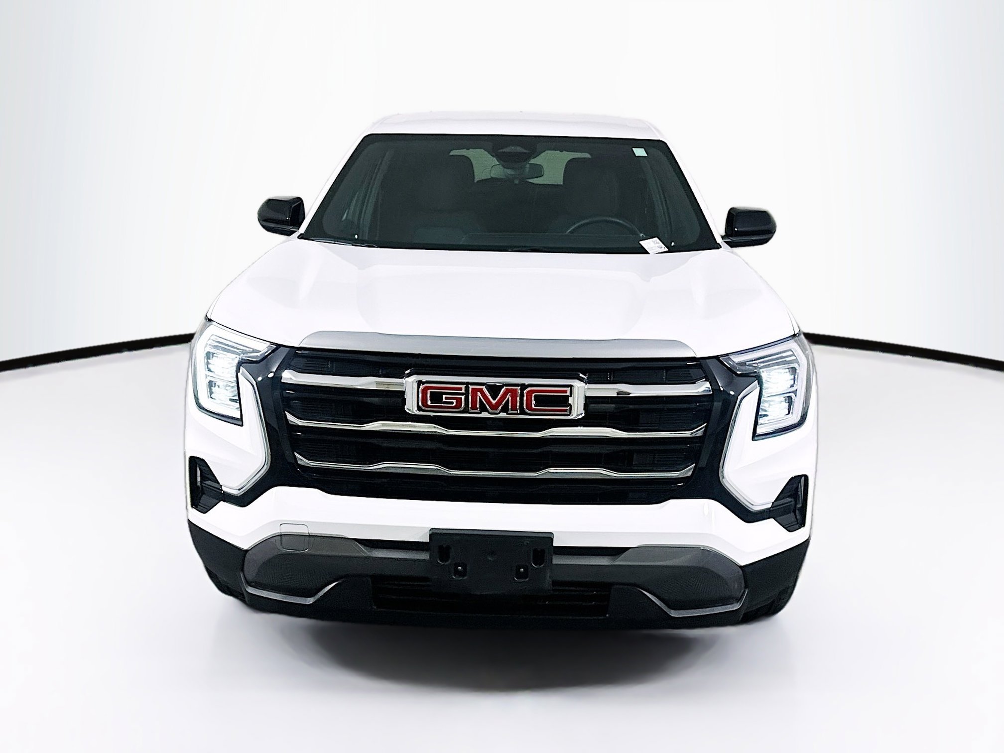 Used 2026 GMC Terrain Elevation FWD image 2