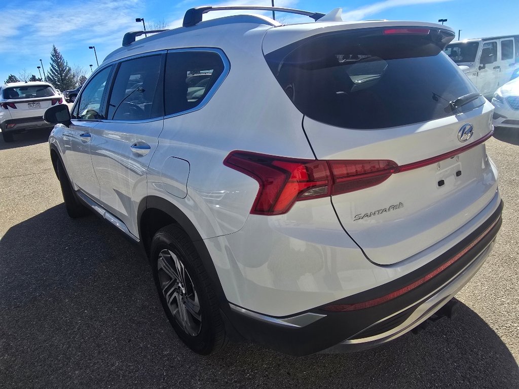 Used 2023 Hyundai Santa Fe SEL w/ Premium Package image 14
