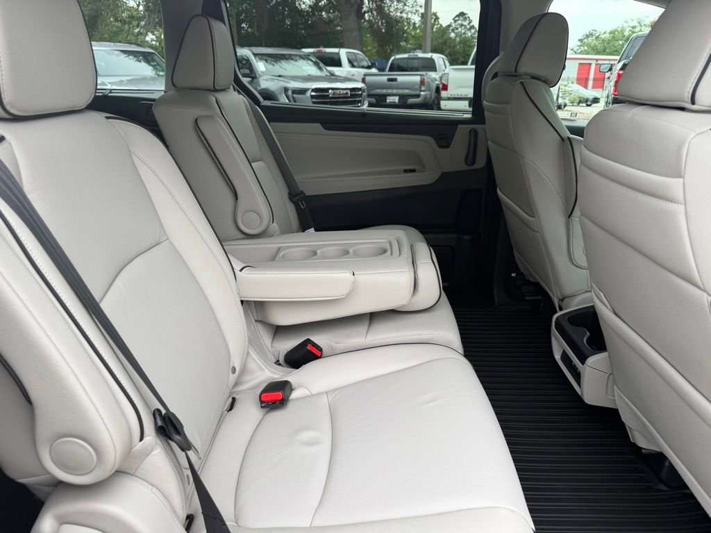 Certified 2026 Honda Odyssey Touring image 9