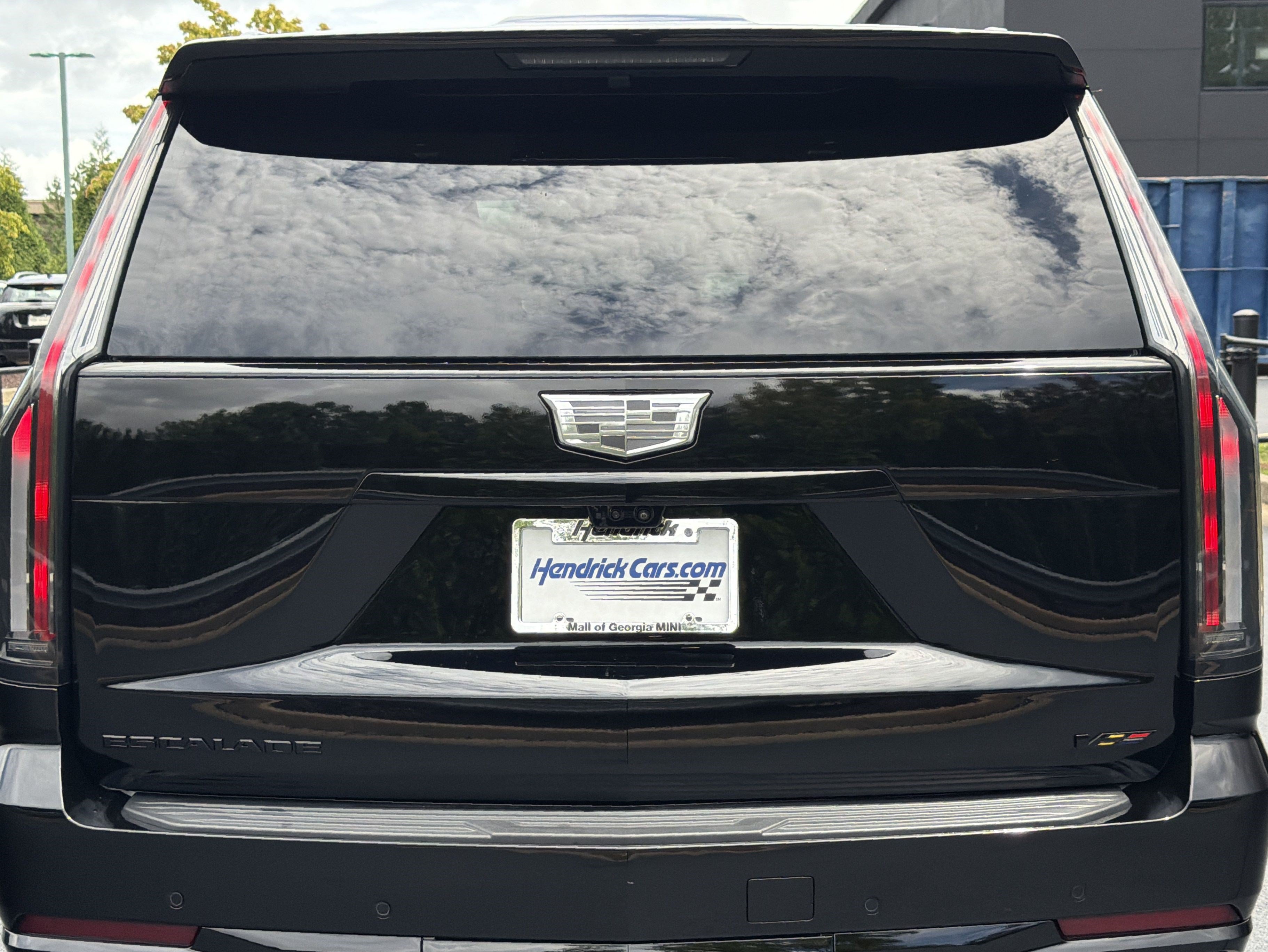 Used 2025 Cadillac Escalade V w/ LPO, ONYX Package AWD/4WD image 22