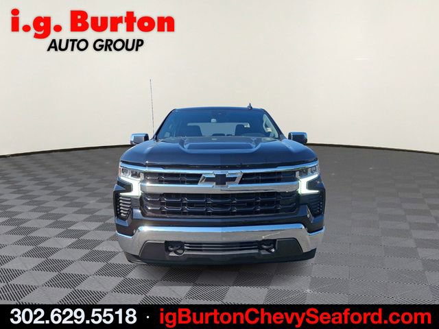 Used 2022 Chevrolet Silverado 1500 LT w/ Protection Package AWD/4WD image 2