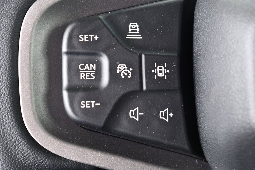 New 2025 Ford Bronco Badlands image 32