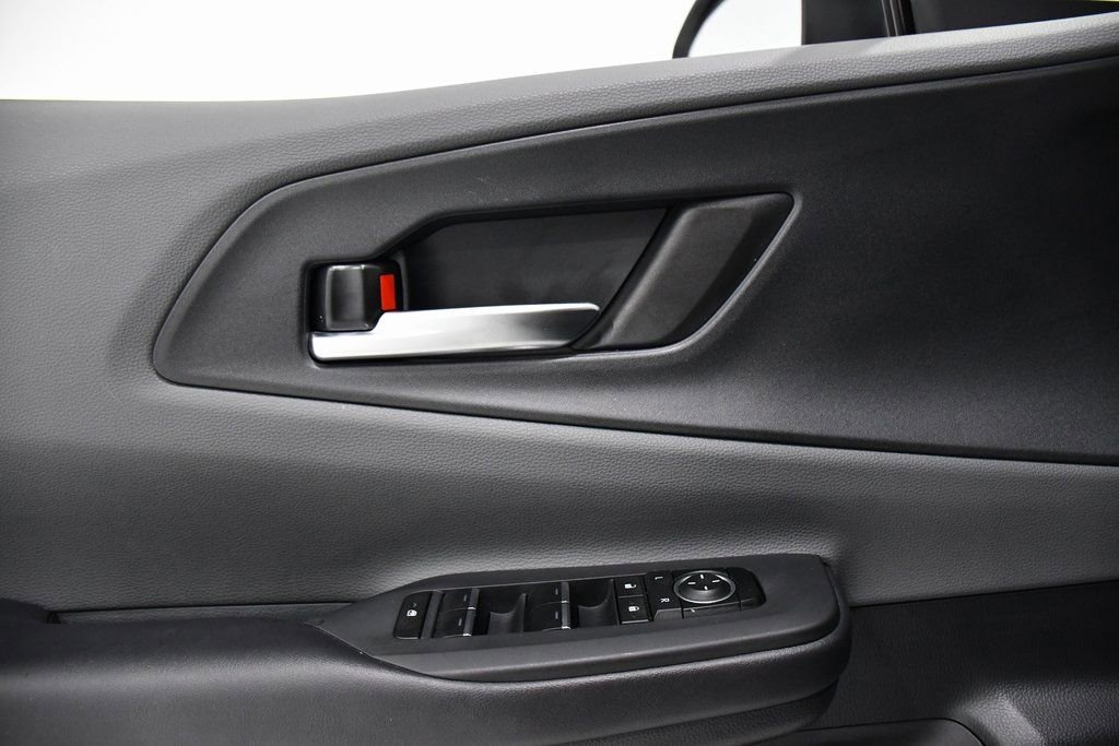 Used 2024 Toyota Prius XLE image 17