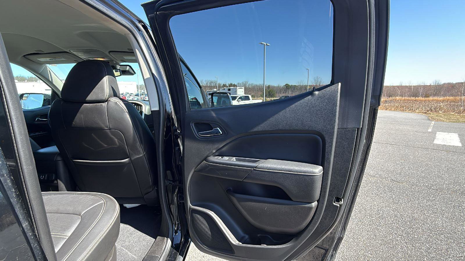 Used 2020 GMC Canyon Denali image 20