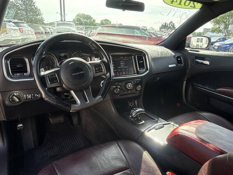 Used 2014 Dodge Charger SXT RWD image 27