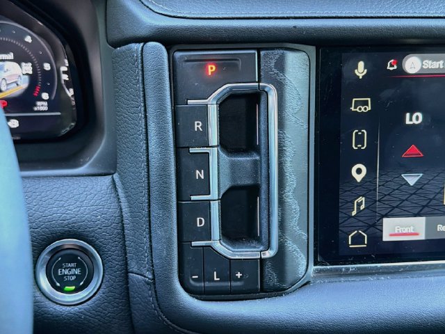 Used 2024 GMC Yukon Denali AWD/4WD image 30