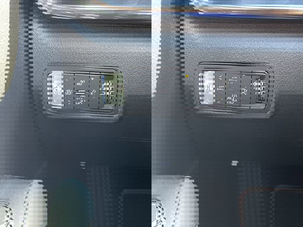 New 2026 GMC Terrain AT4 image 18