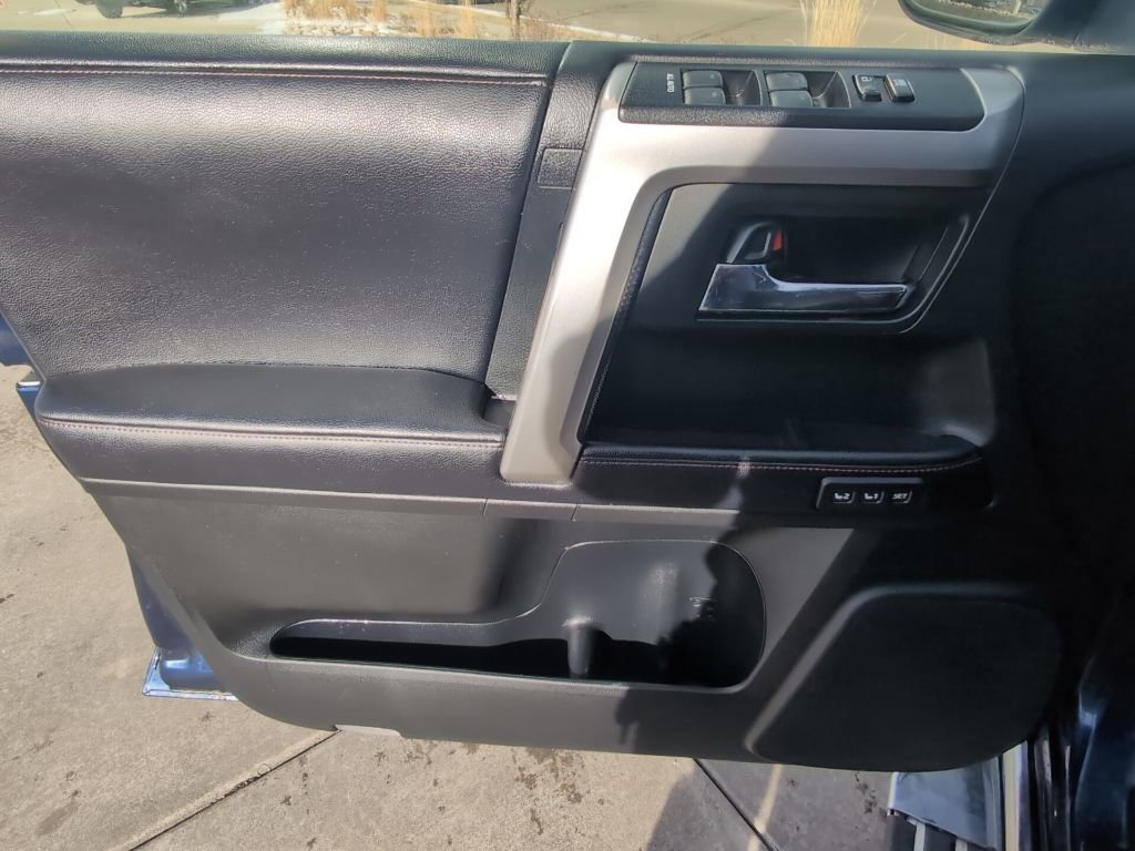 Used 2019 Toyota 4Runner Limited image 10