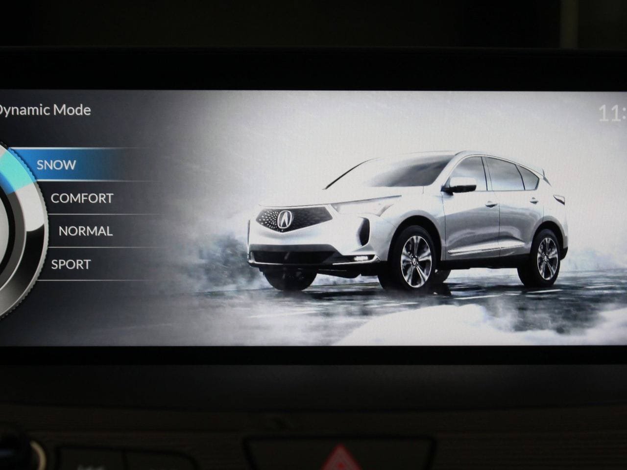 Certified 2025 Acura RDX SH-AWD image 27