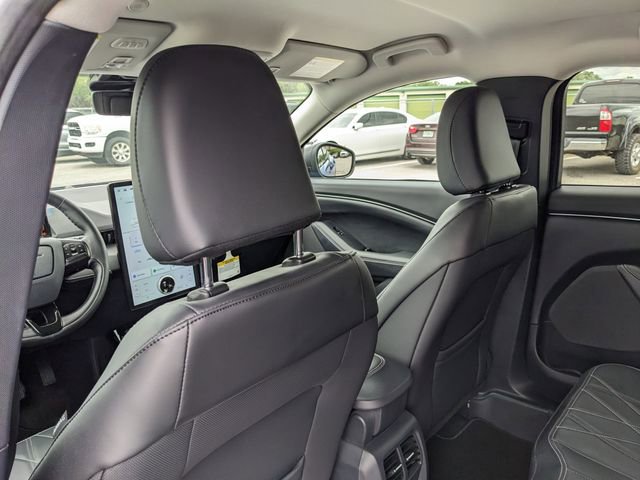 Used 2025 Ford Mustang Mach-E Select w/ Interior Protection Package RWD image 17