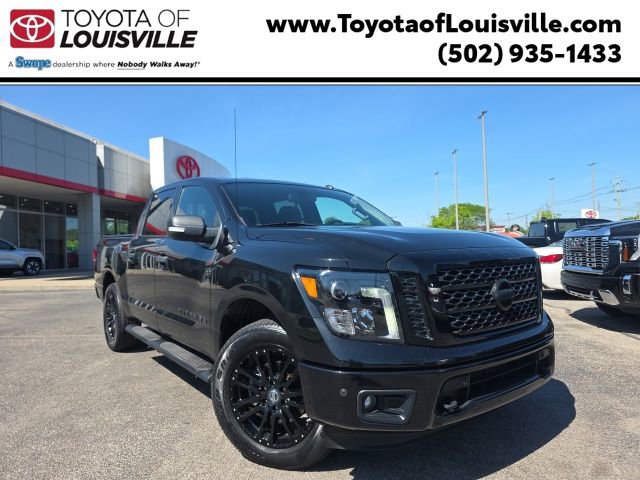 Used 2019 Nissan Titan SV w/ SV Convenience Package image 1