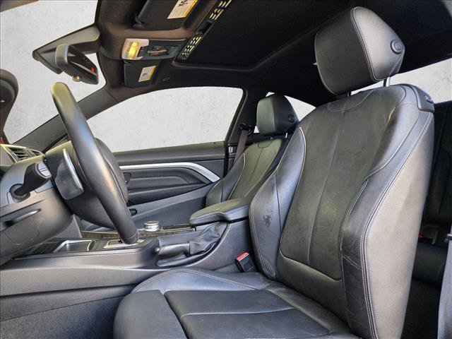 Used 2019 BMW 430i Coupe w/ Executive Package RWD image 11