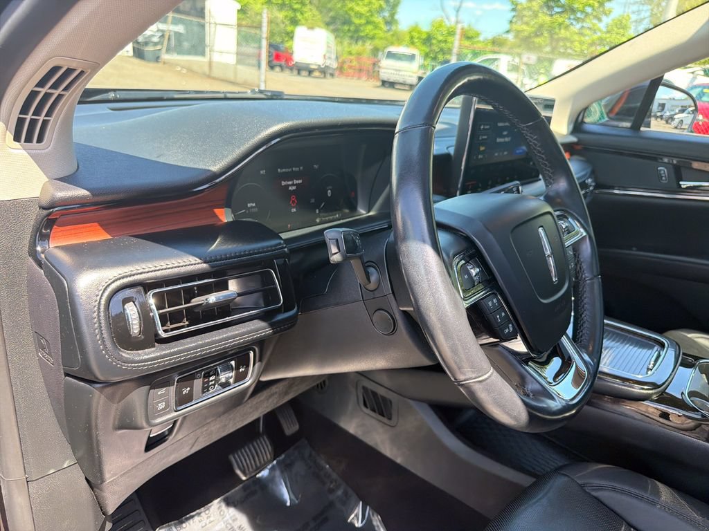 Certified 2022 Lincoln Nautilus Reserve AWD/4WD image 21