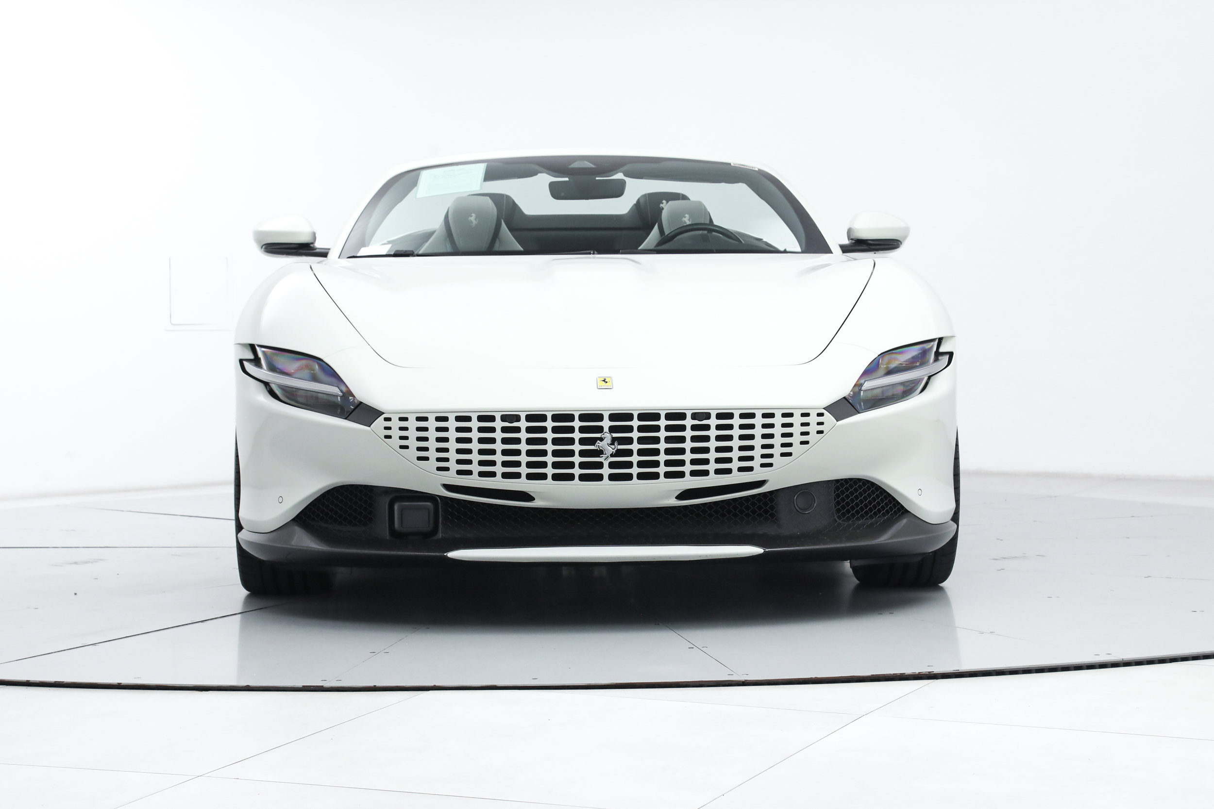 Certified 2024 Ferrari Roma Spider RWD image 13