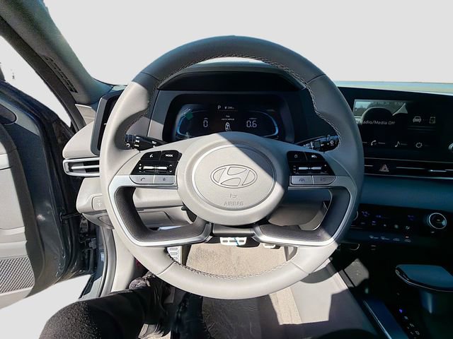 New 2026 Hyundai Elantra Sport FWD image 11