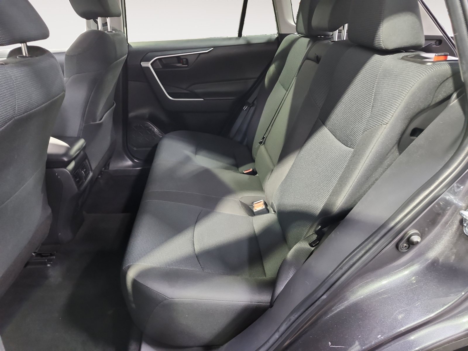 Used 2023 Toyota RAV4 LE FWD image 13