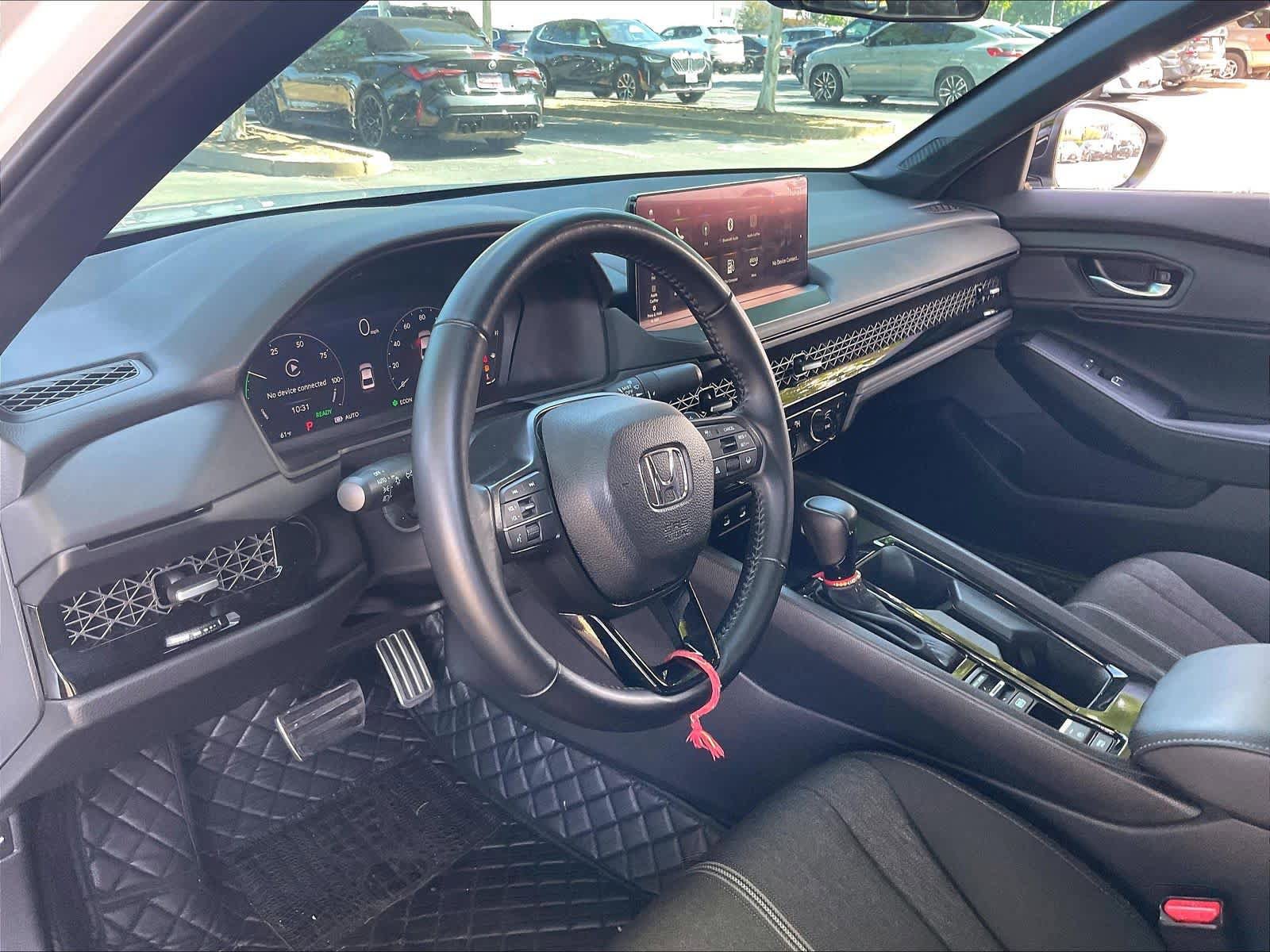Used 2025 Honda Accord Sport image 14