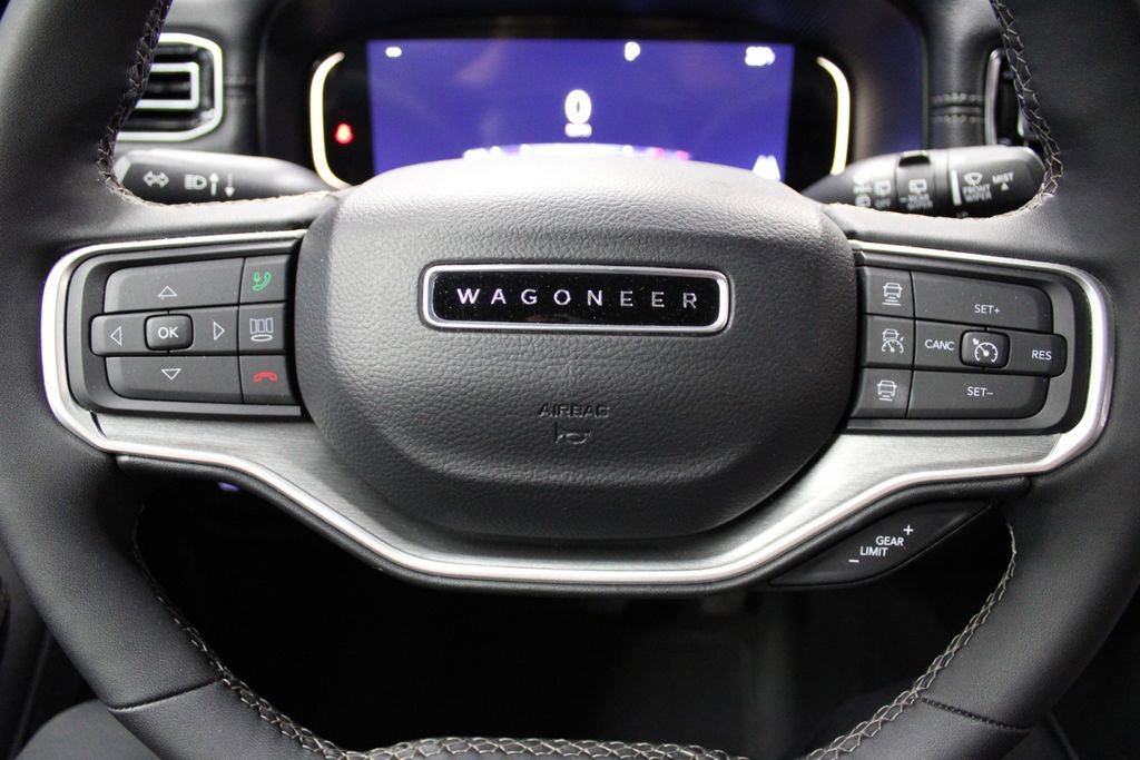 Used 2025 Jeep Wagoneer Series II image 11