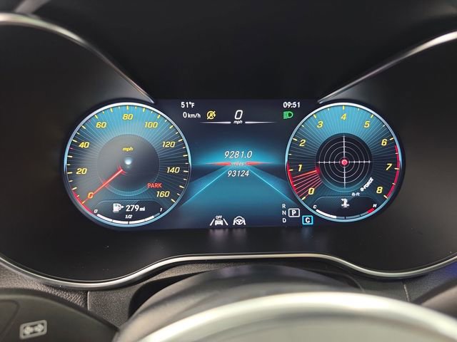 Used 2020 Mercedes-Benz GLC 300 4MATIC image 27